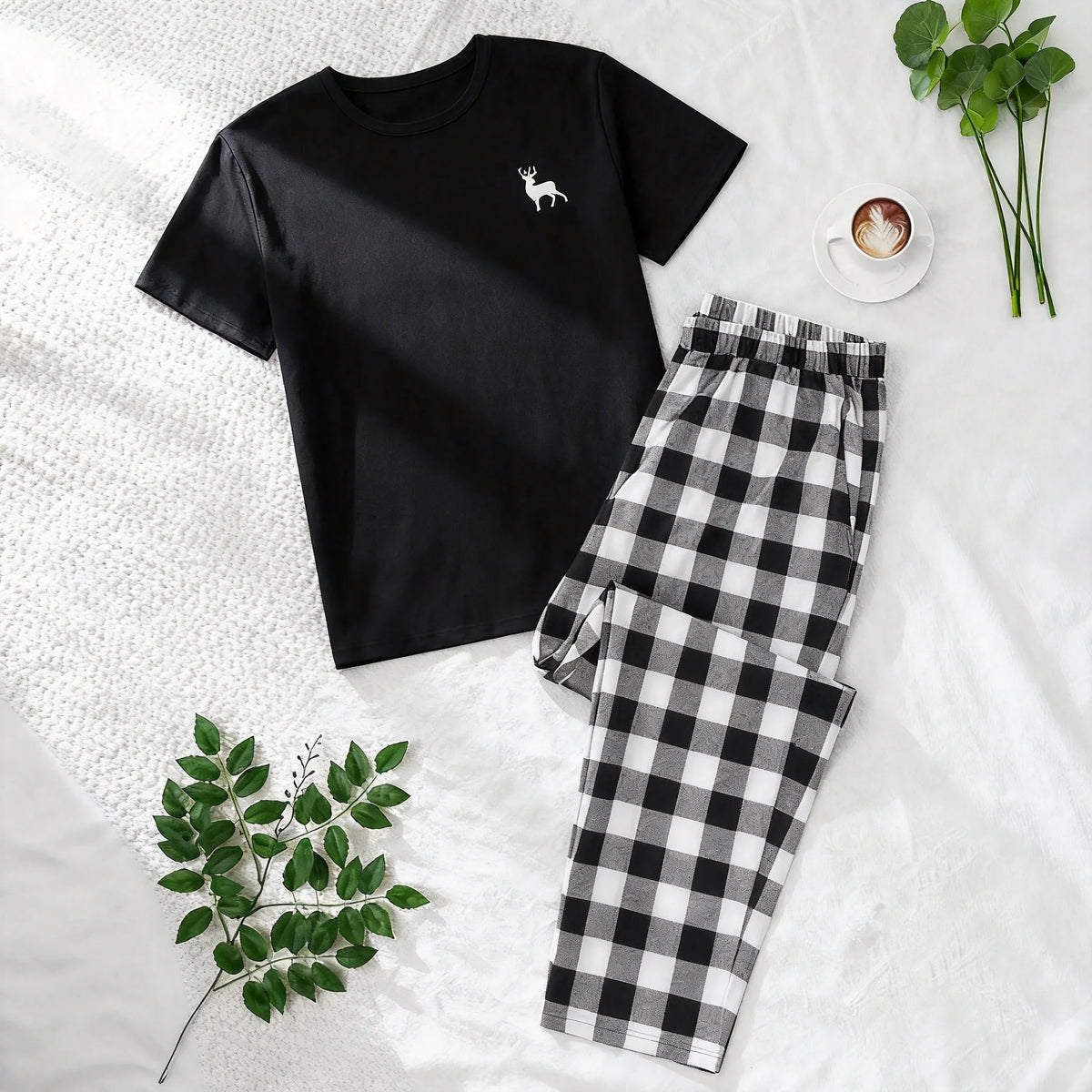 【Man】Men's Pajama Set, Deer Print Short-Sleeve Top and Plaid Long Pants Loungewear, 1 Top + 1 Pair of Pants, Suitable for Cool Weather