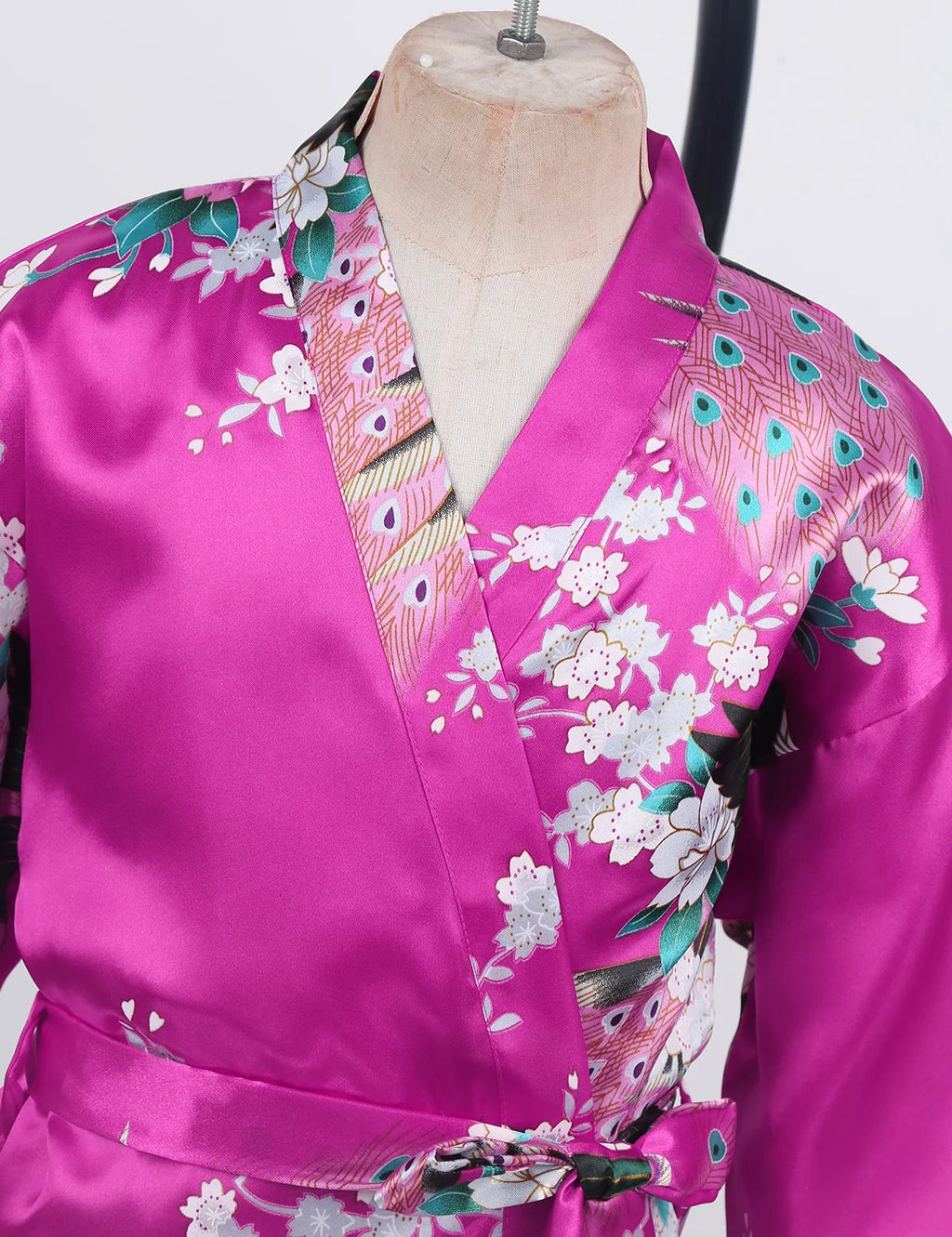 Girls Satin Kimono Robe Kids Sleepwear Peacock Flower Printed Children Bathrobe Nightgown Robe For Spa Party Wedding Birthday