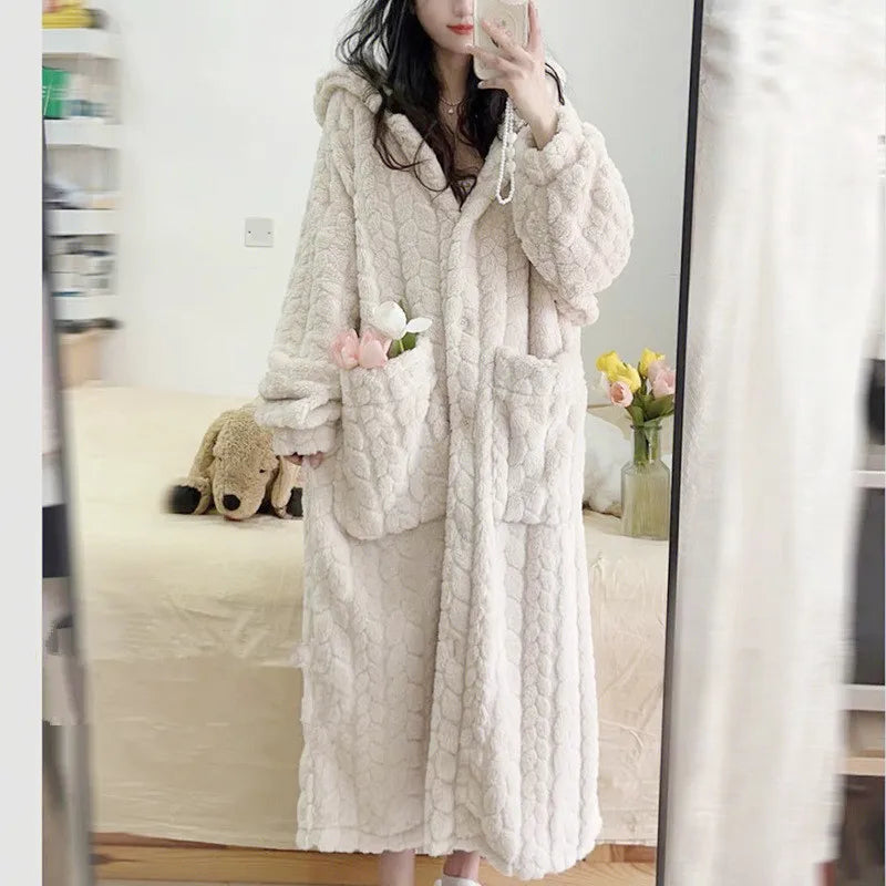 New 2026 Autumn Winter Women's Facecloth Robes Coral Velvet Long Section Cute Sweet Home Wear Lazy Sleeper Robe Pajamas Female