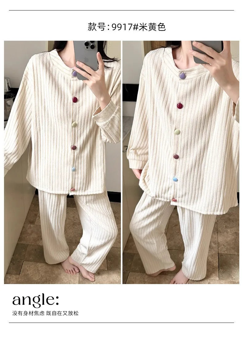 Pajamas for women in autumn and winter, thickened cashmere warm suits, German velvet home clothes, can be worn outside in winter
