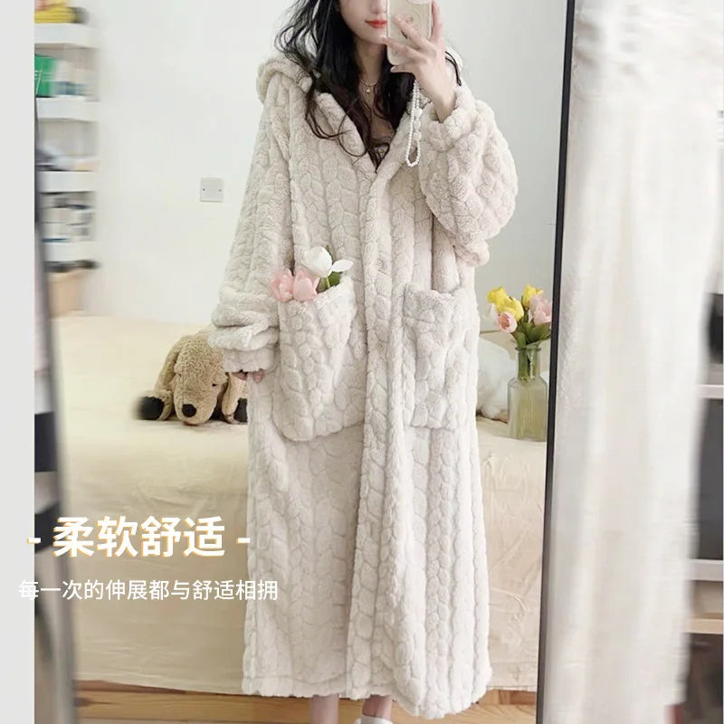 New 2026 Autumn Winter Women's Facecloth Robes Coral Velvet Long Section Cute Sweet Home Wear Lazy Sleeper Robe Pajamas Female