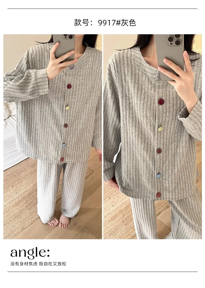 Pajamas for women in autumn and winter, thickened cashmere warm suits, German velvet home clothes, can be worn outside in winter