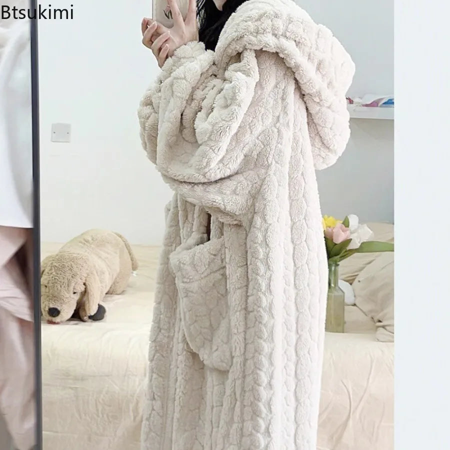 New 2026 Autumn Winter Women's Facecloth Robes Coral Velvet Long Section Cute Sweet Home Wear Lazy Sleeper Robe Pajamas Female
